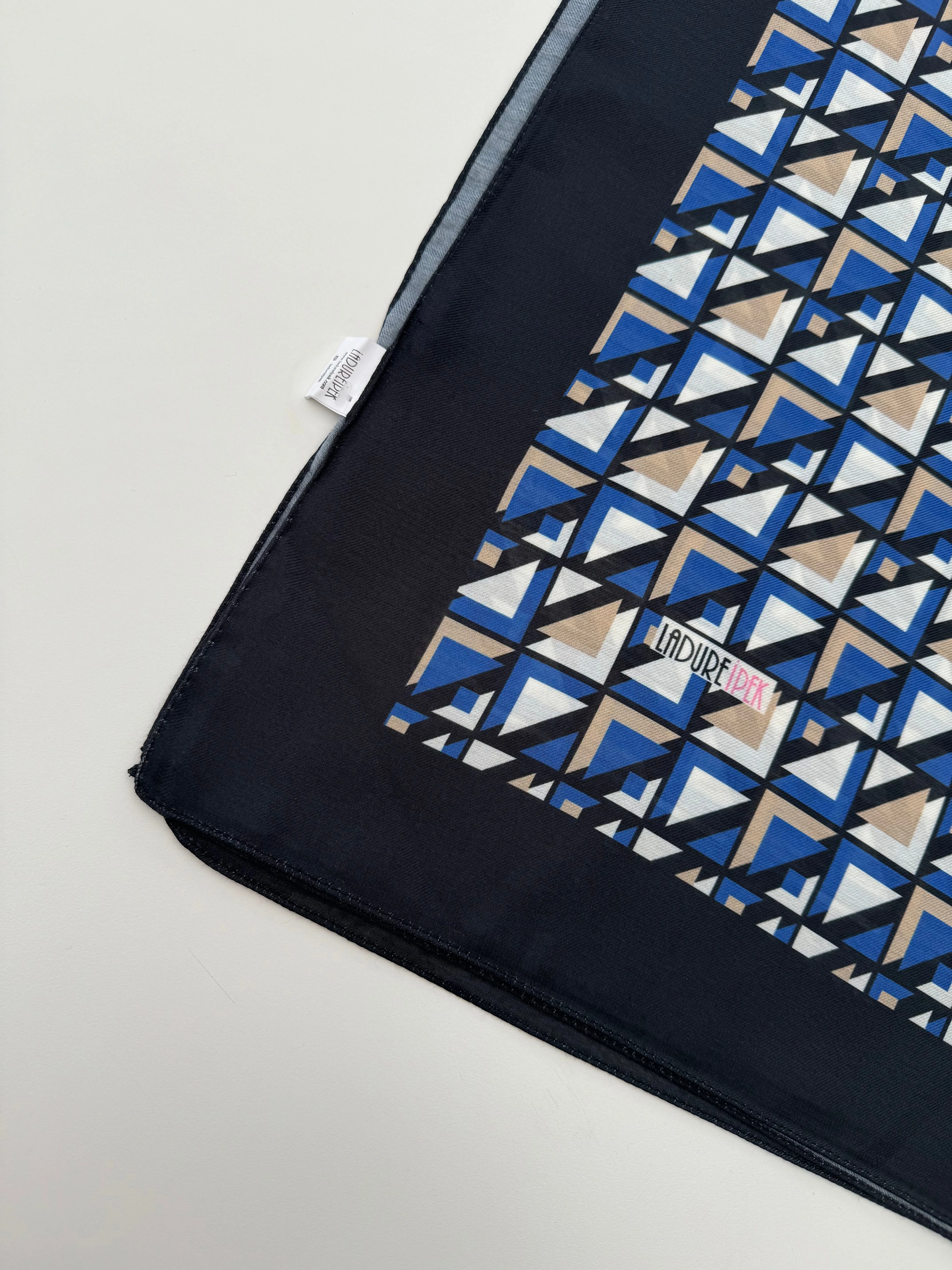 Blue Triangle Pattern