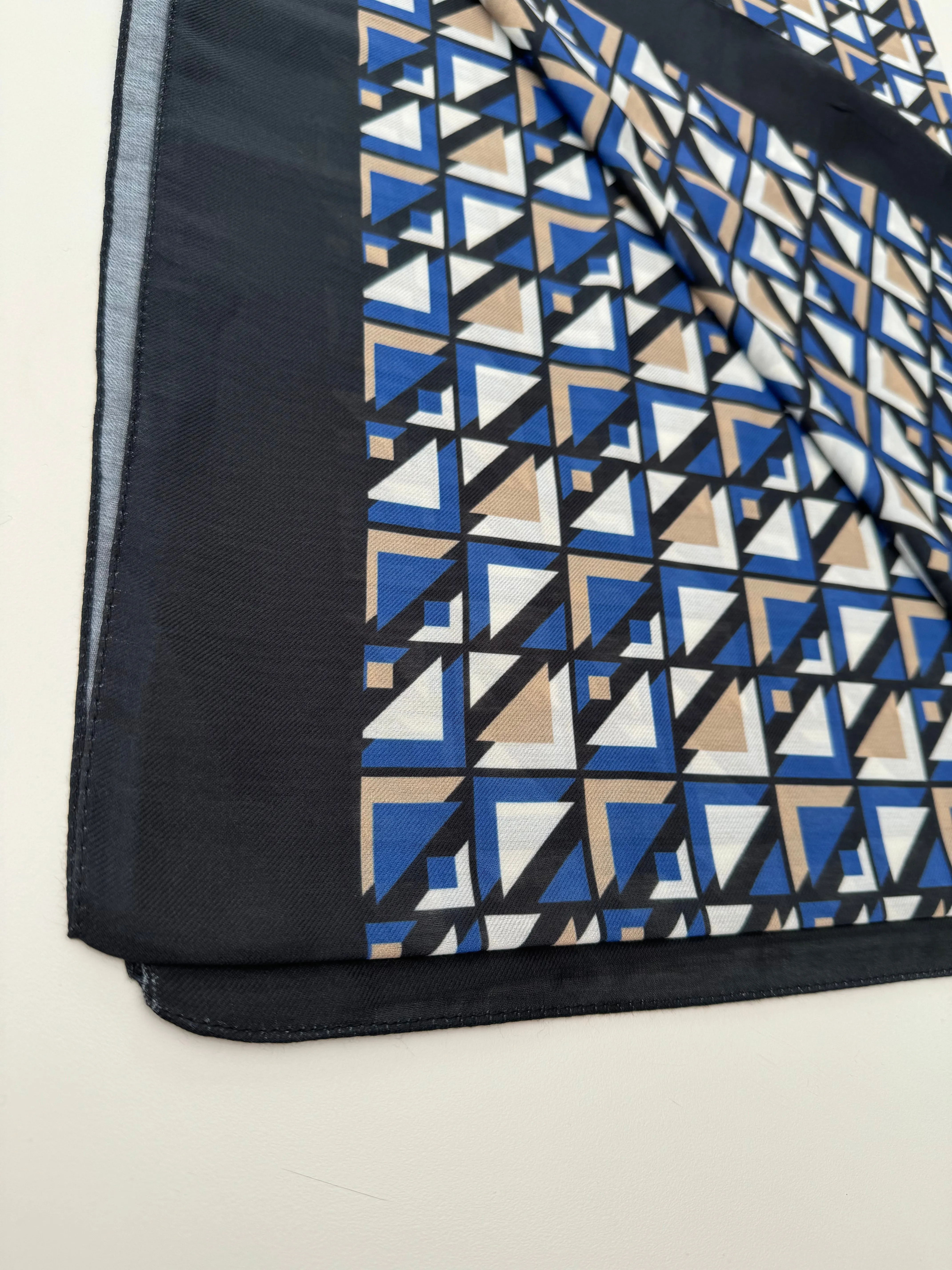 Blue Triangle Pattern