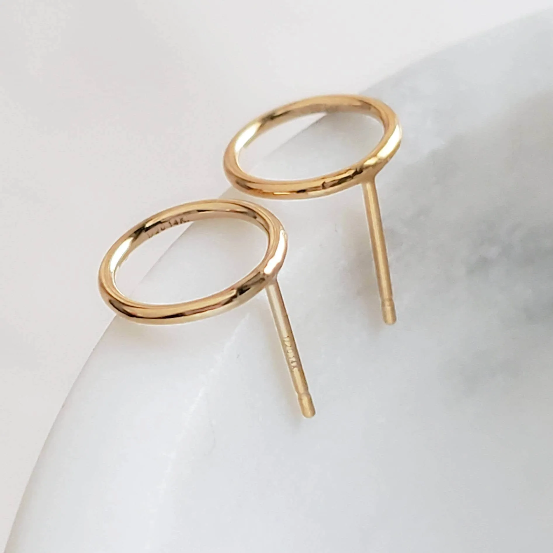 Dainty Modern Circle Studs