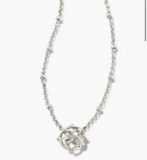 Kendra Scott - Kelly Short Pendant Necklace in Silver -9608803427