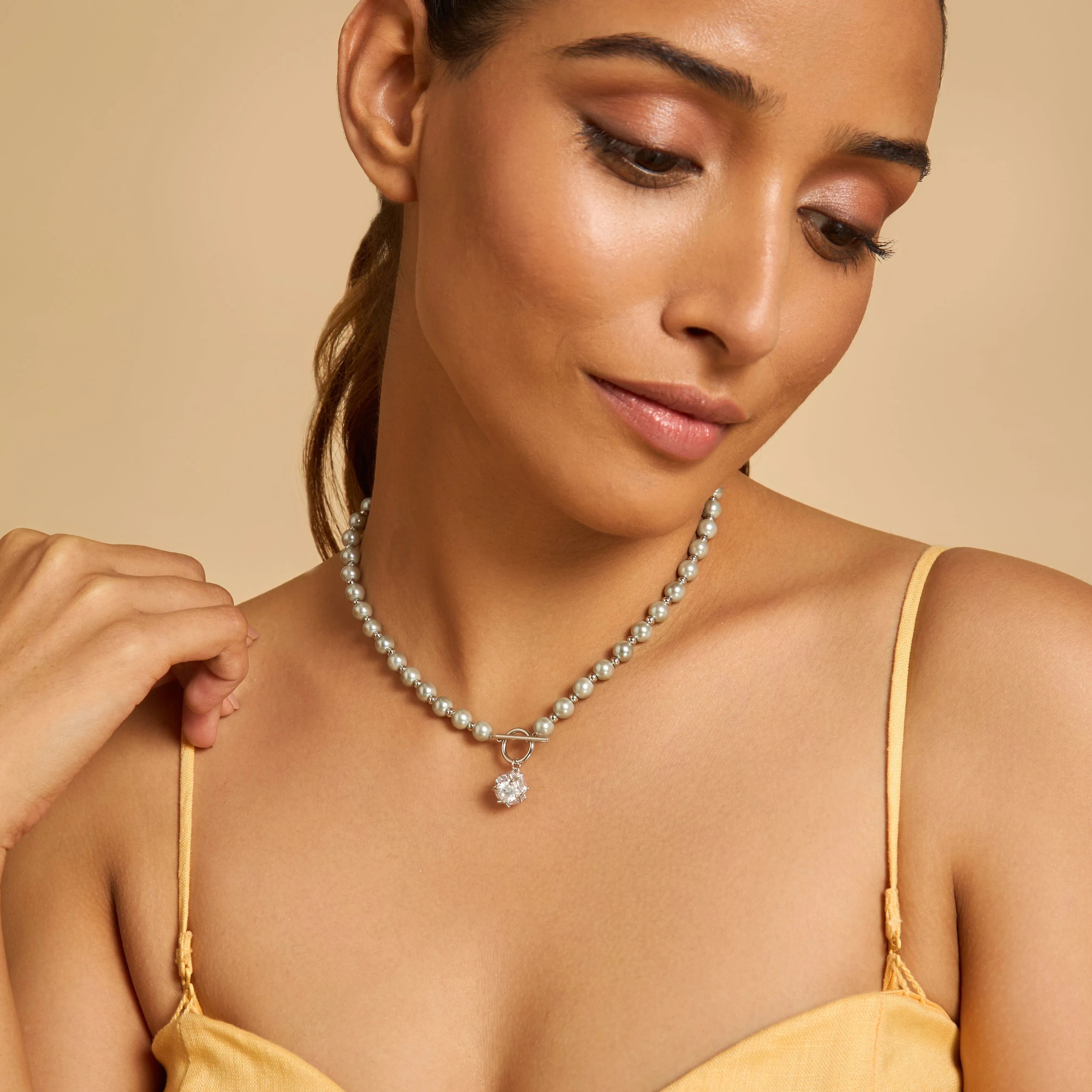 Trendy Pearl Necklace 174333