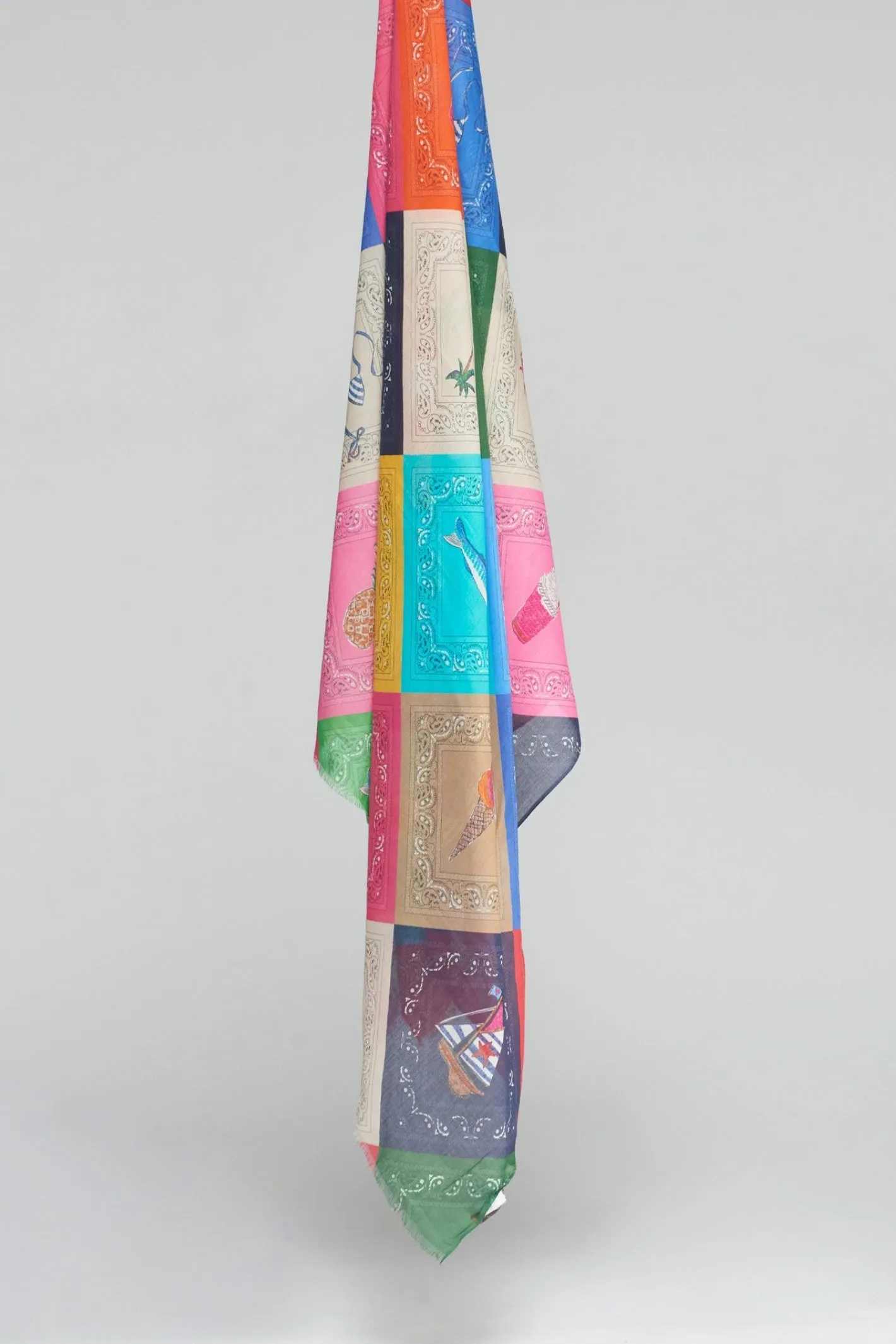 Vilagallo 32393 Bright Patterned Bandana Foulard