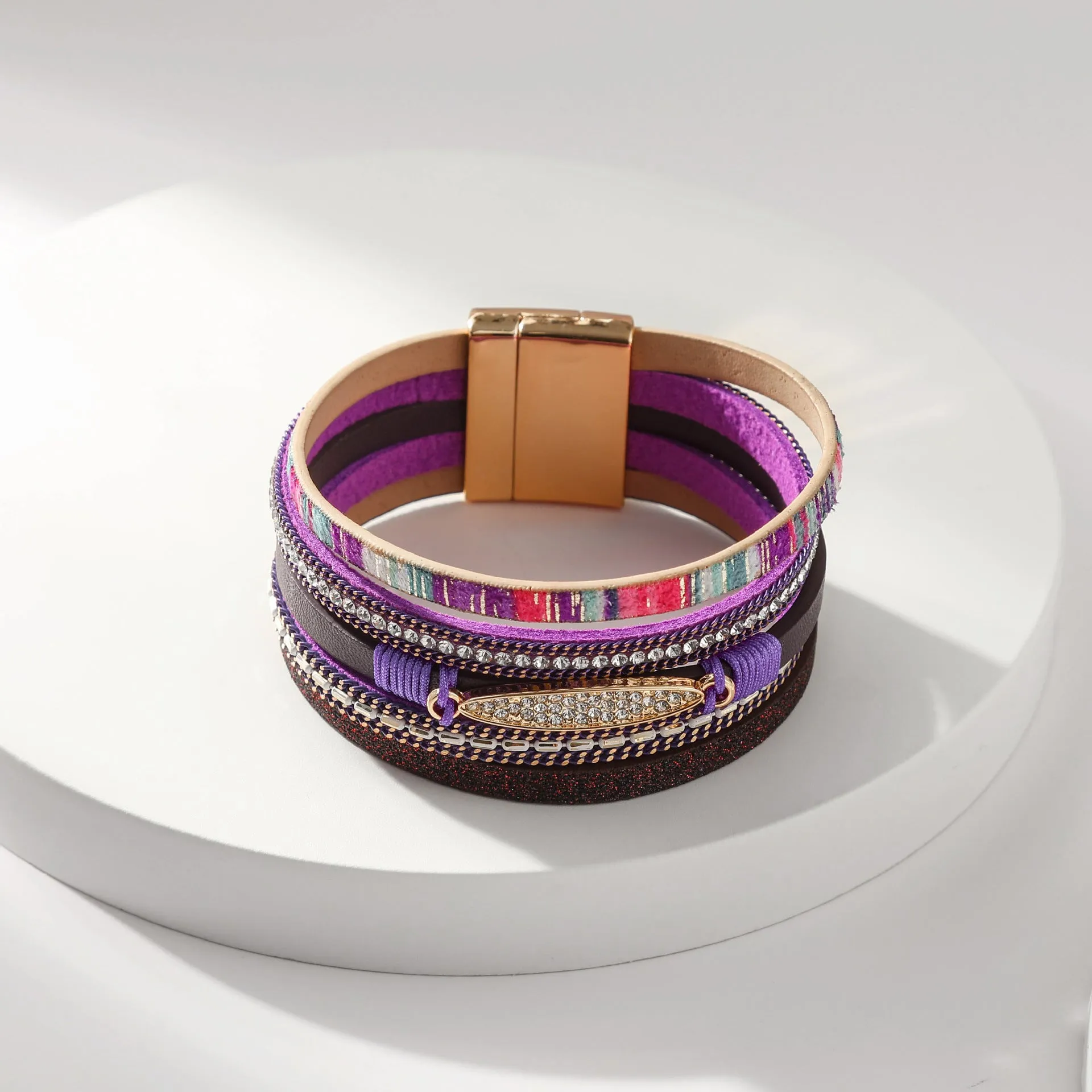 Wholesale Bohemian Ethnic Style Diamond Colored Magnetic Buckle Leather Bracelet